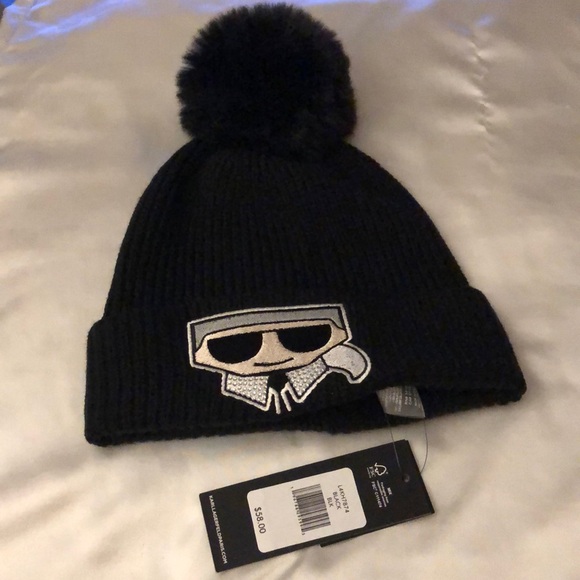 Karl Lagerfeld Paris Black Ribbed Beanie Karl Patch Black Faux Fur Pom OS NWT - Picture 2 of 15